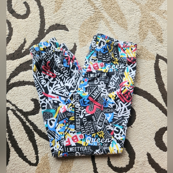 Vintage VIP Colorful Graphic Print Joggers - Picture 6 of 12